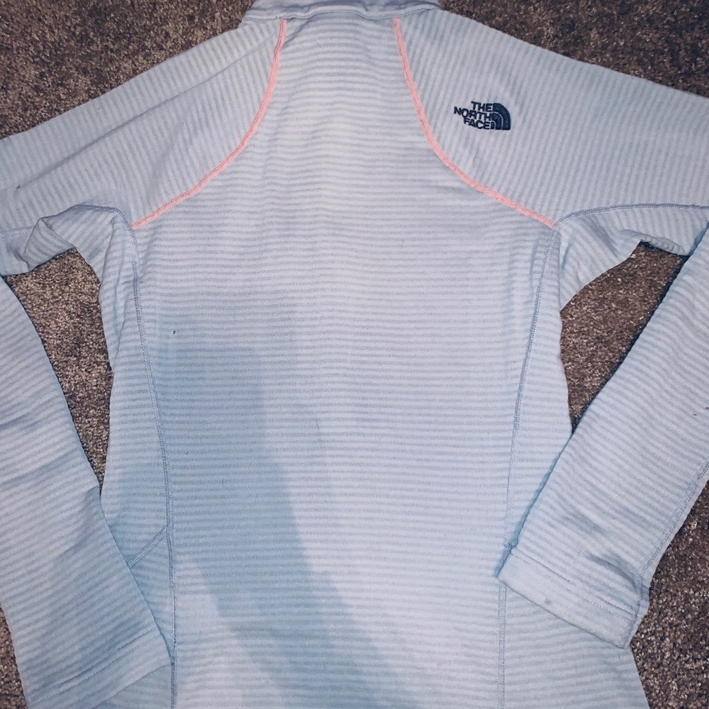 North Face Pullover - image 4